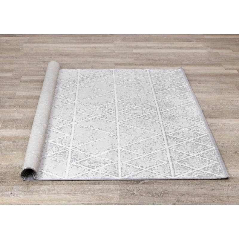 Victoria Collection - Grey Faded Geometric Design Rug