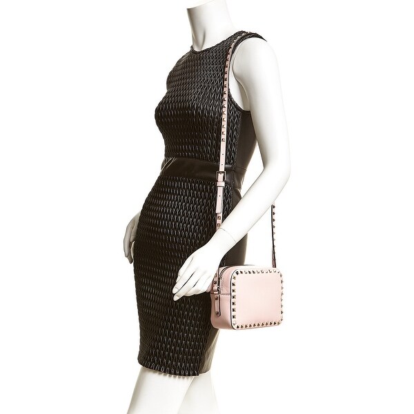 valentino rockstud small