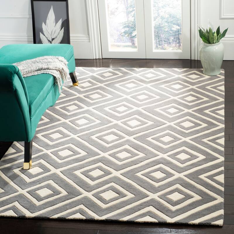 SAFAVIEH Handmade Chatham Evda Modern Moroccan Wool Rug - 5' x 8' - Dark Grey/Ivory
