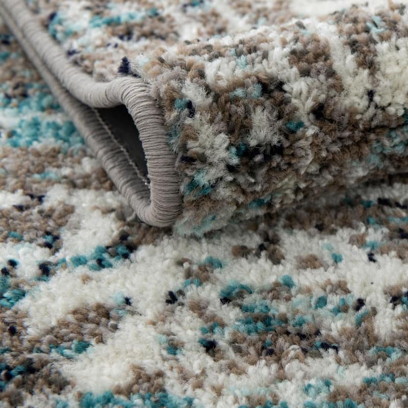 Traditional Brenda Collection Area Rug