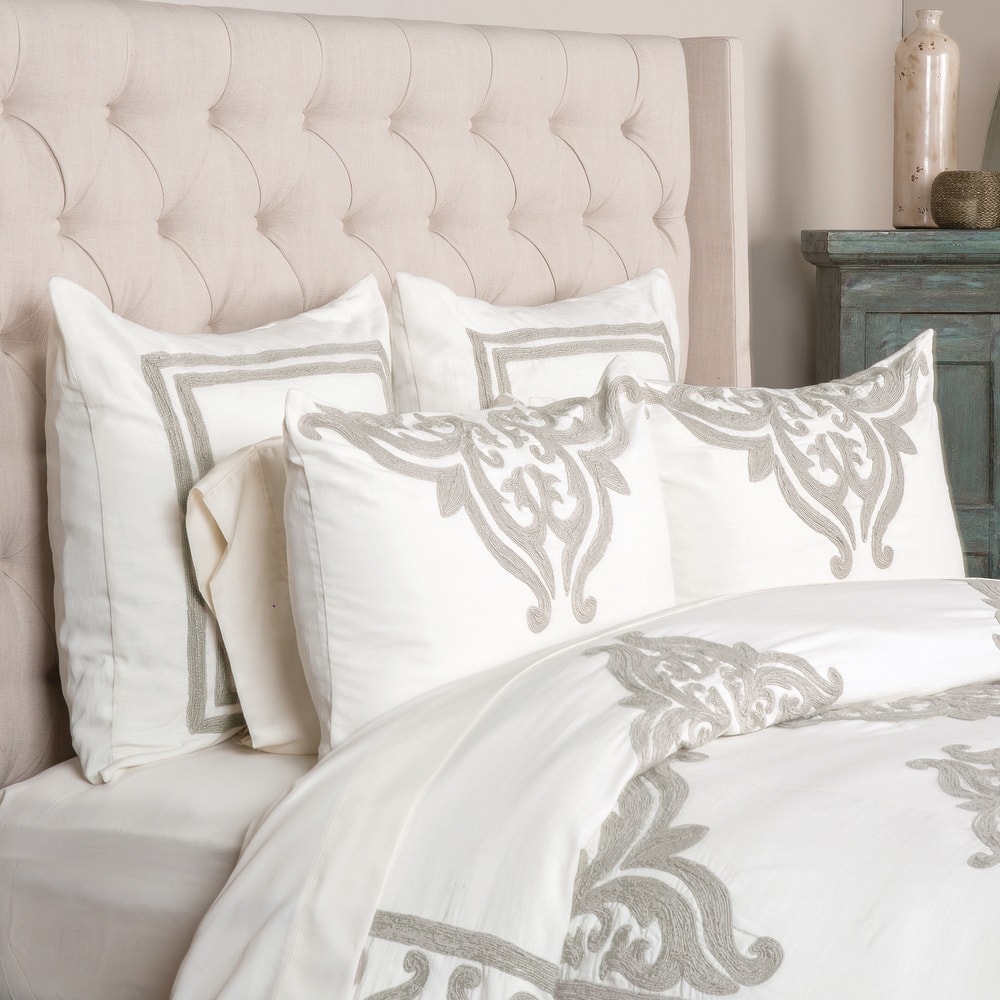Villa by Classic Home Kent 100% Cotton Embroidered Duvet
