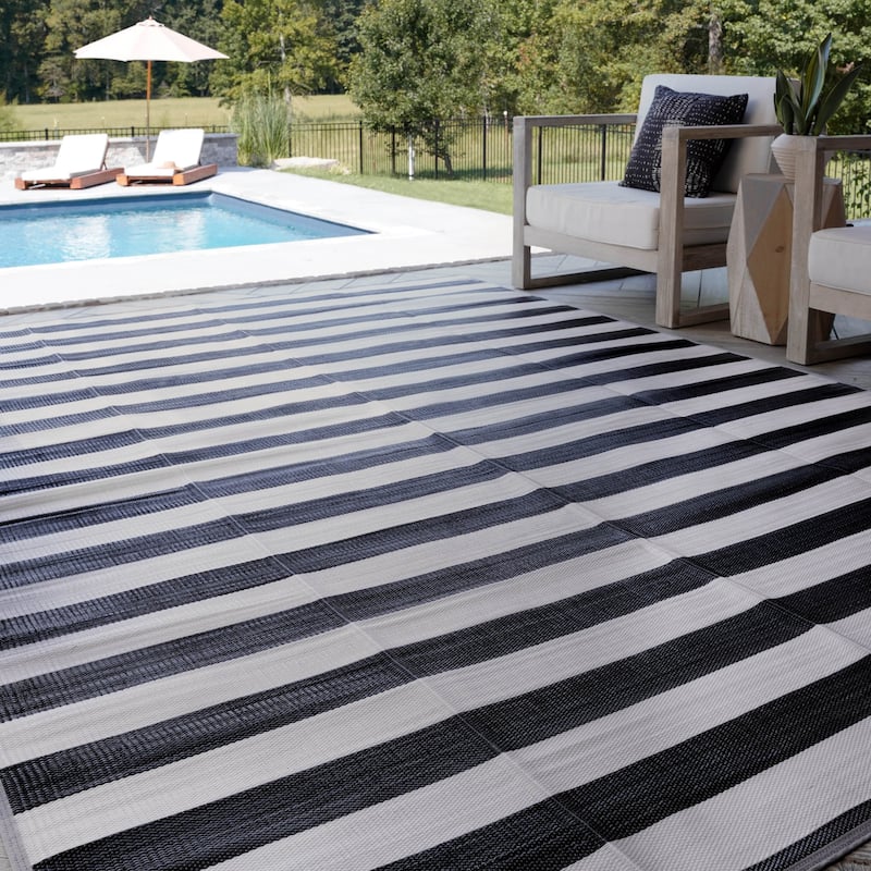 Lalune Beach Stripe Indoor Outdoor Area Rug - Black/White - 7'11'' x 10'3''