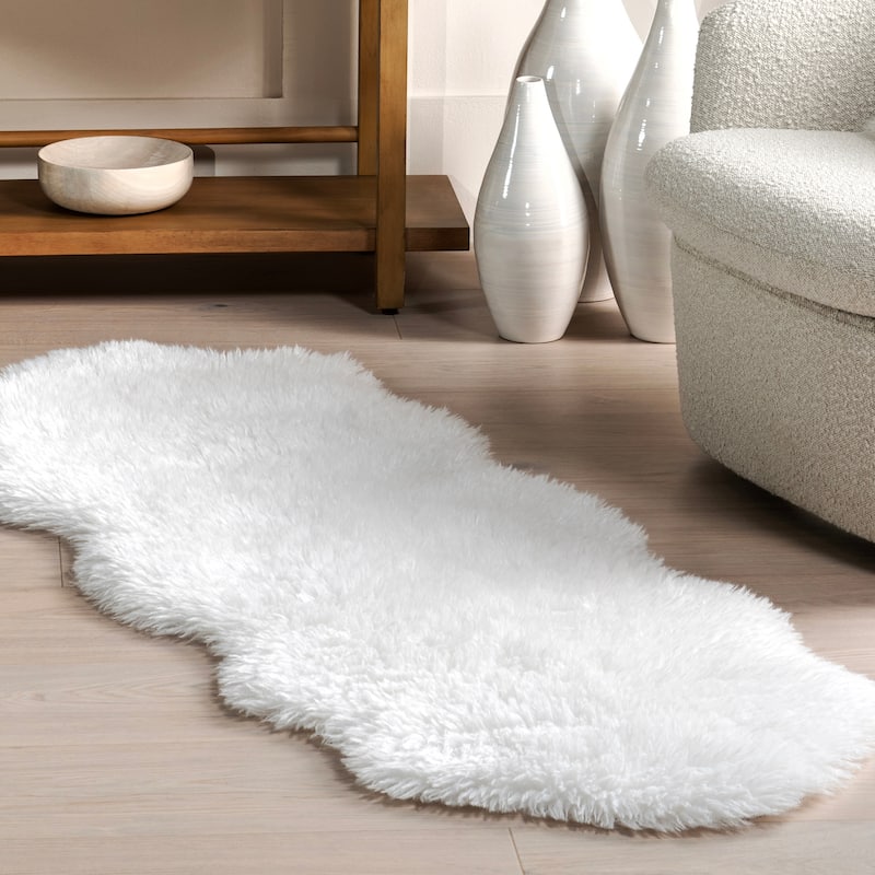 Nuloom Salome SpinClean Plush Faux Sheepskin Machine Washable Area Rug - 2' x 6'