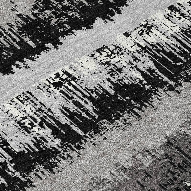 Machine Washable Indoor/ Outdoor Abstract Ombre Chantille Rug