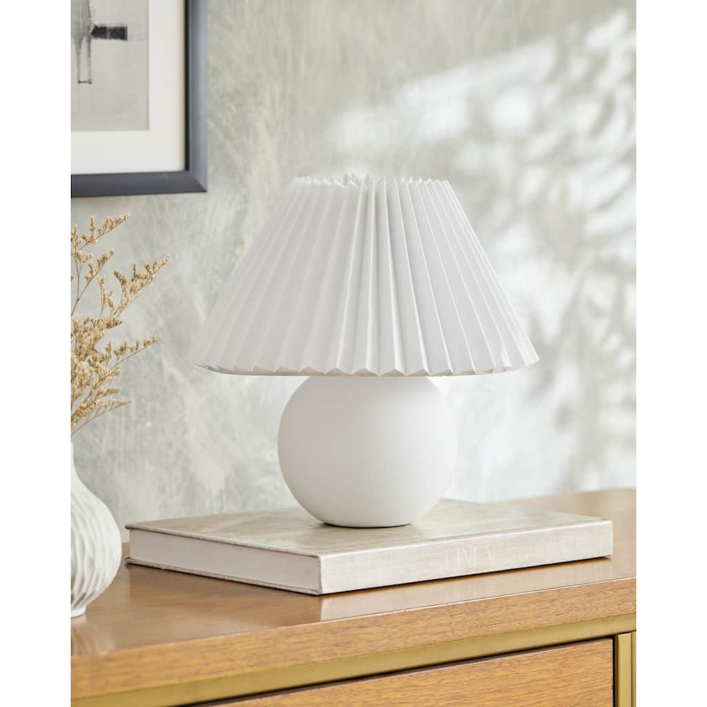 Livabliss Bajo Traditional Accent Table Lamp