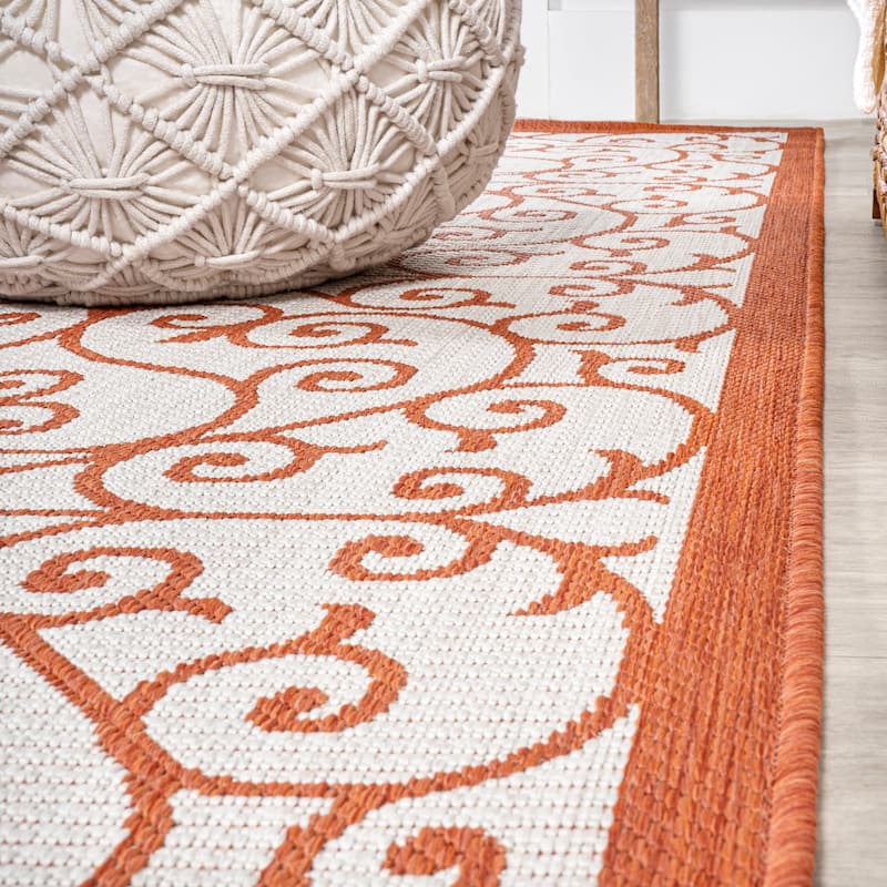 JONATHAN Y Ourika Textured Weave Indoor/Outdoor Area Rug - 5' Round - Cream/Orange
