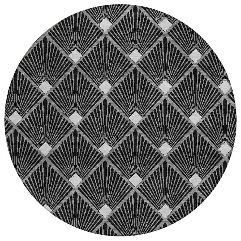 Machine Washable Indoor/ Outdoor Chantille Modern Shells Rug