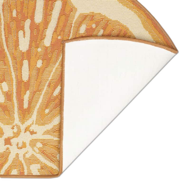 Liora Manne Esencia Lemon Indoor/Outdoor Mat Yellow 2'5" x 1'7" 1/2 SHAPED