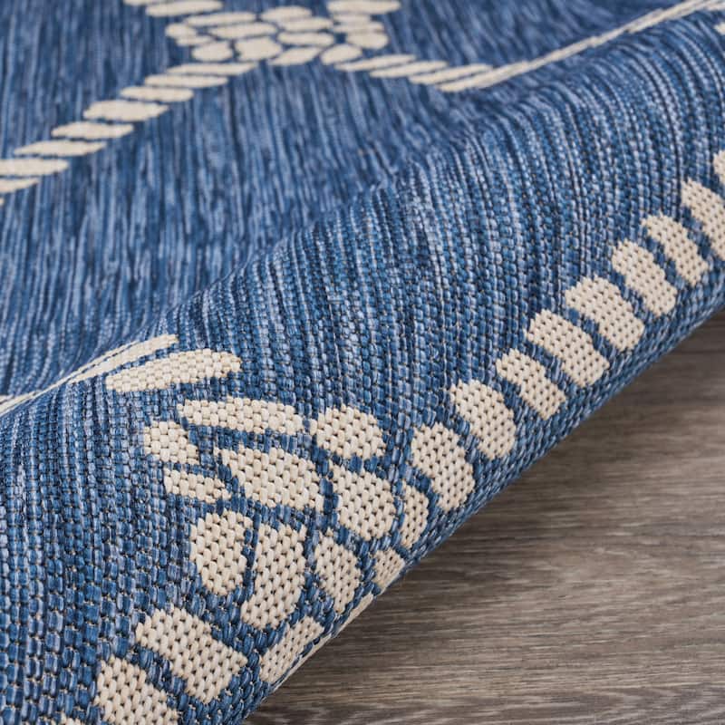 Sevita Tides Nautical Rope Knot Blue/White Indoor/Outdoor Area Rug
