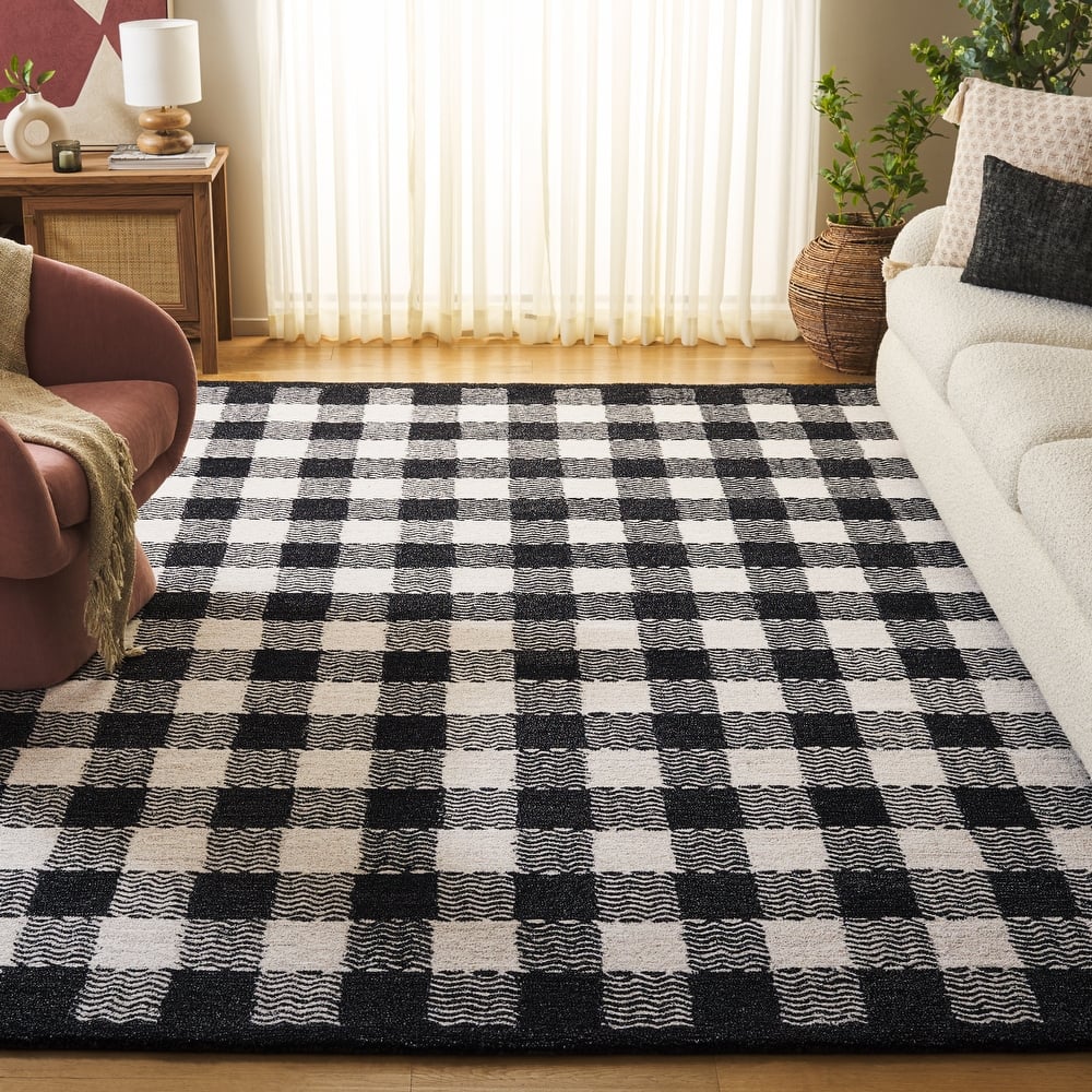 SAFAVIEH Handmade Genre Majlinda Farmhouse Gingham Wool Rug
