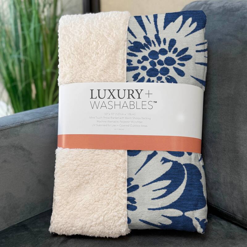 Premium Machine Washable Modern Floral Sherpa Throw Blanket