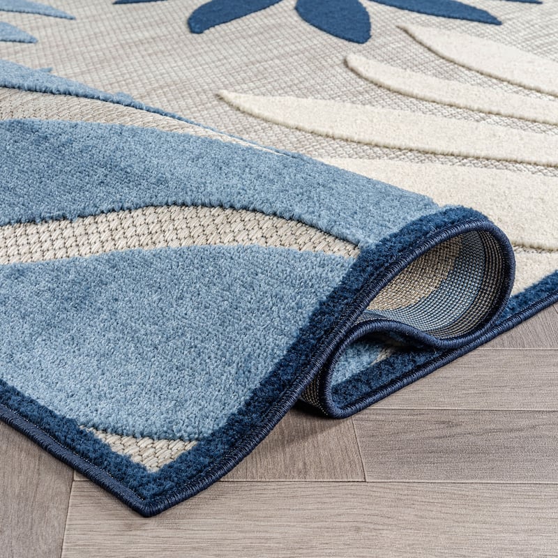 World Rug Gallery Indoor/Outdoor High-Low Textured Area Rug, Palm Easy-Clean Patio Rug