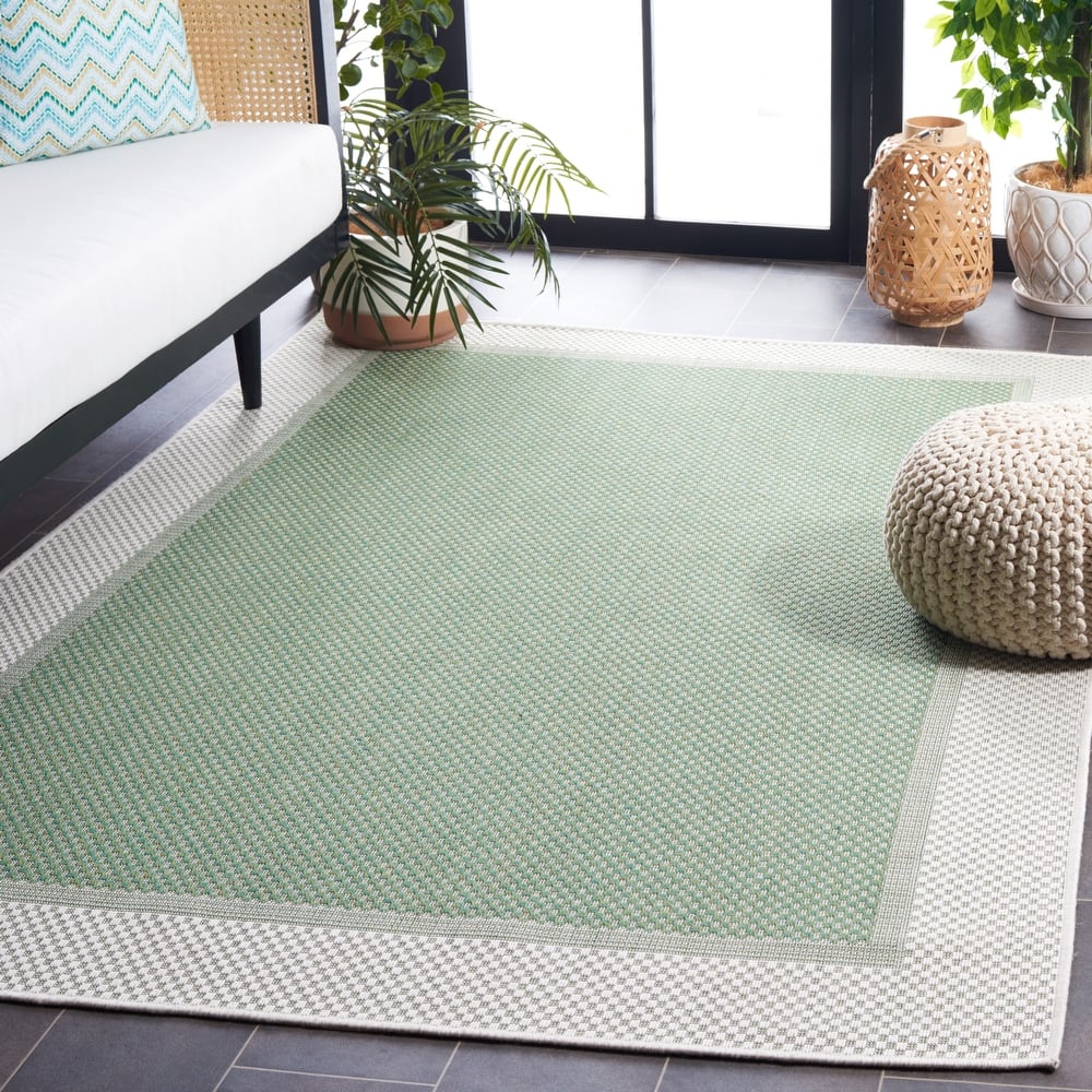 SAFAVIEH Bermuda Selfinaz Geometric Indoor/Outdoor Waterproof Rug