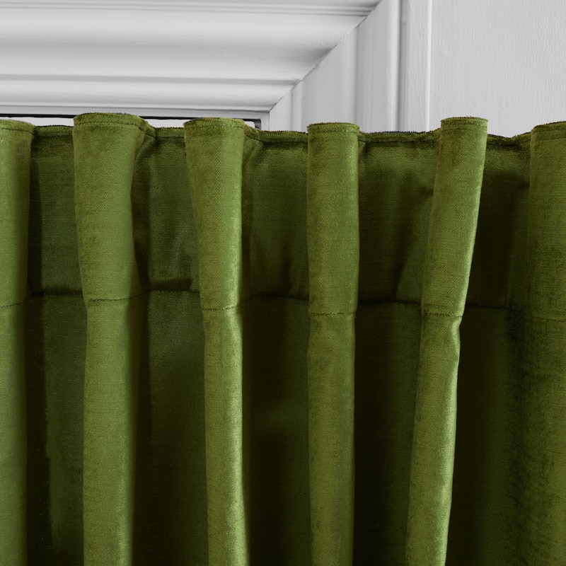 SAFAVIEH Kairi Blackout Window Curtain Panel Treatment (Single)