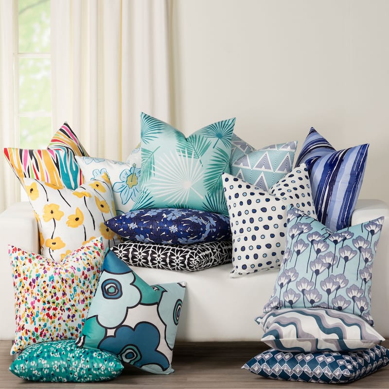 Chloris Floral Printed Plush Throw Pillow