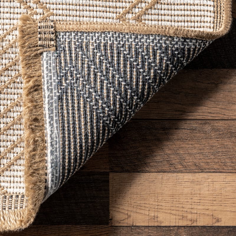Nuloom Geometric Trellis Jute Fringe Area Rug