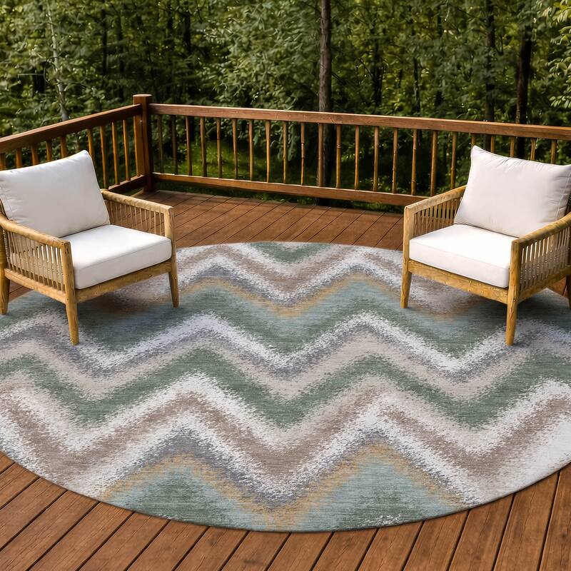 Machine Washable Indoor/ Outdoor Modern Chevron Chantille Rug - Basil - 8' x 8'