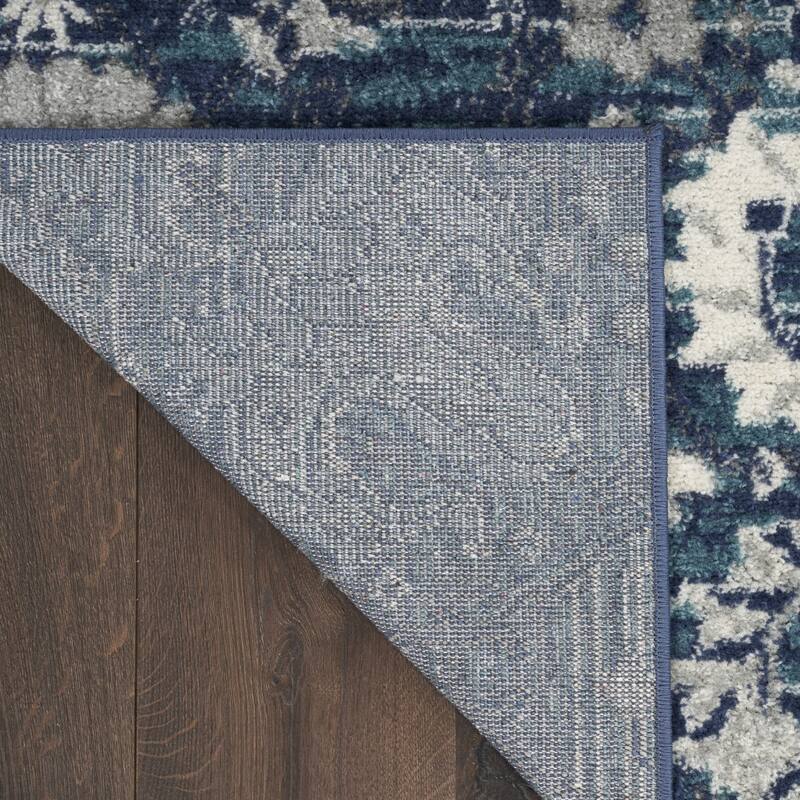 Power Loomed Distressed Floral Traditional Area Rug - 120' X '26' X '0.5