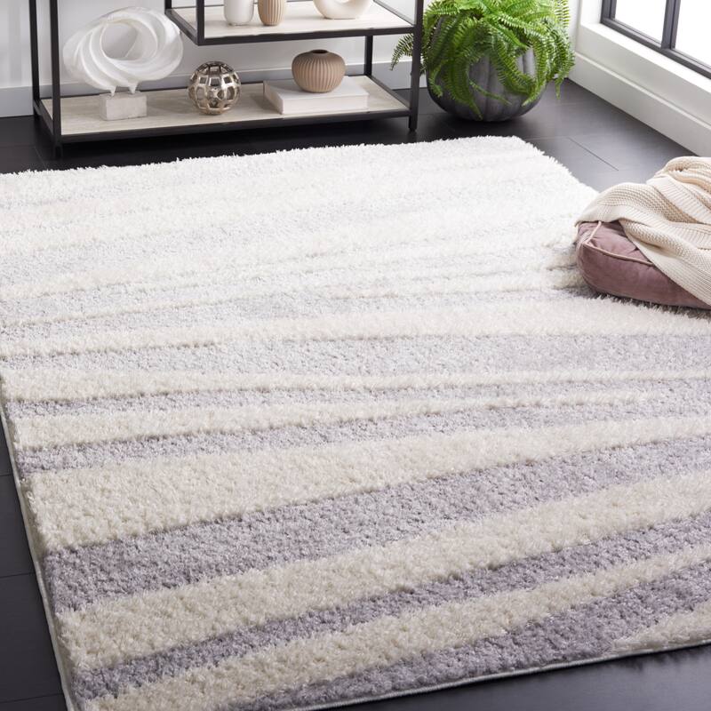 SAFAVIEH Norway Shag Lethia 1.2-inch Thick Rug
