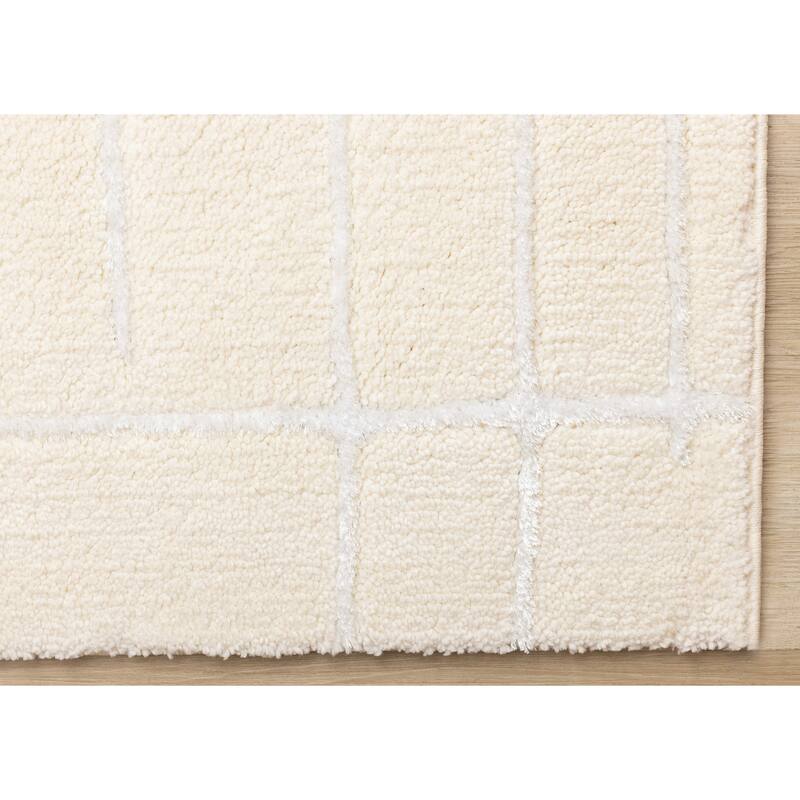 Sutton Collection - Plush Polyester Cream White Lines Area Rug
