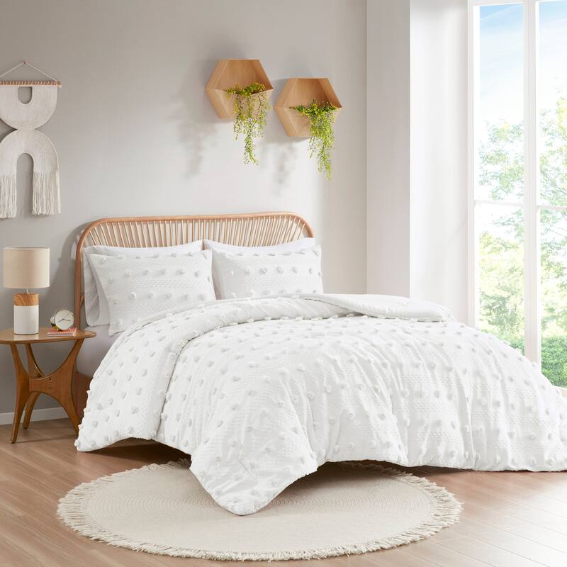 Intelligent Design Vera Clip Jacquard Comforter Set