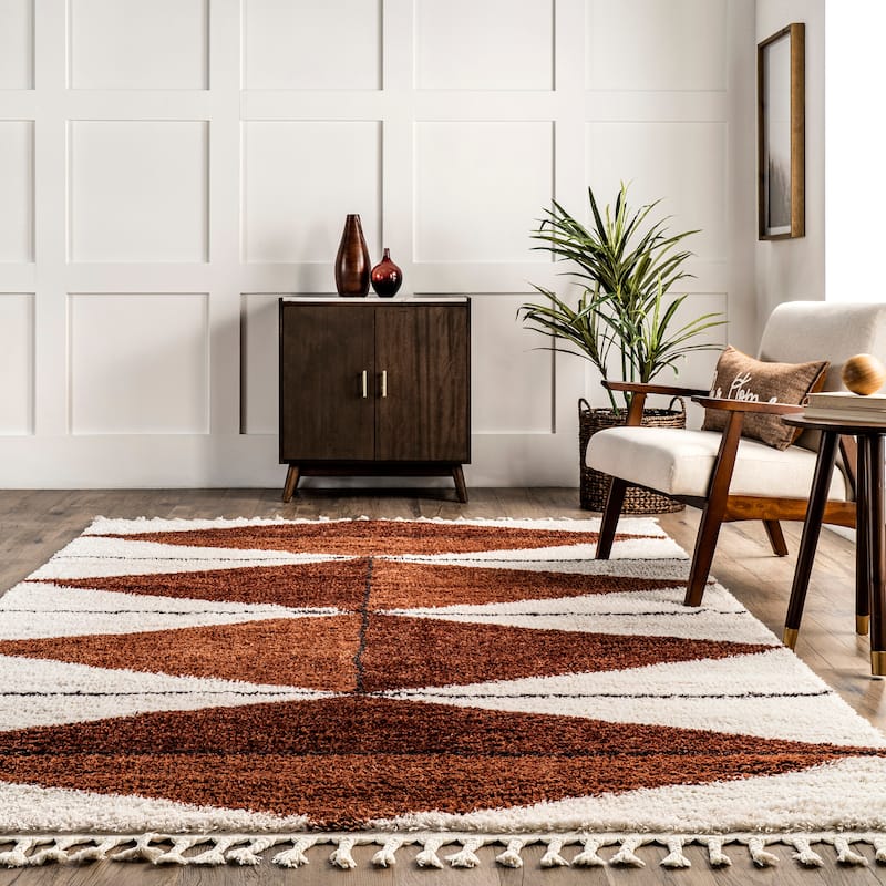 Nuloom Micah Diamond Shag Tassel Area Rug