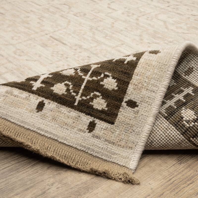 Adelaide Global Bordered Beige/ Brown Wool Blend Area Rug_