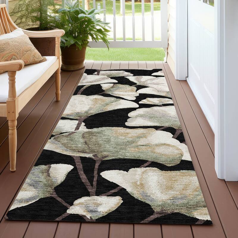 Machine Washable Indoor/ Outdoor Floral Love Chantille Rug - Black - 2'3" x 7'6"