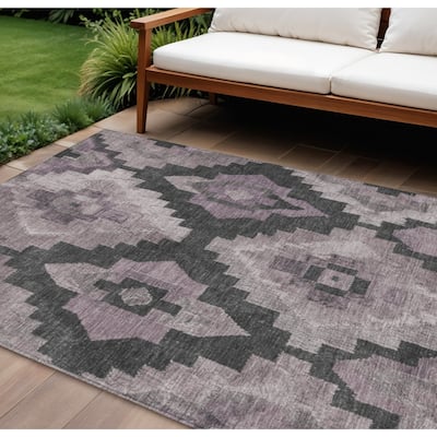 HomeRoots Aztec Transitional Rectangle Outdoor Rug