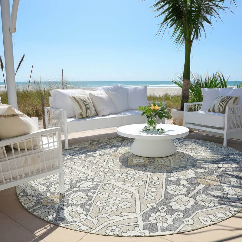 Machine Washable Indoor/ Outdoor Chantille Traditional Rug - Beige - 8' x 8'
