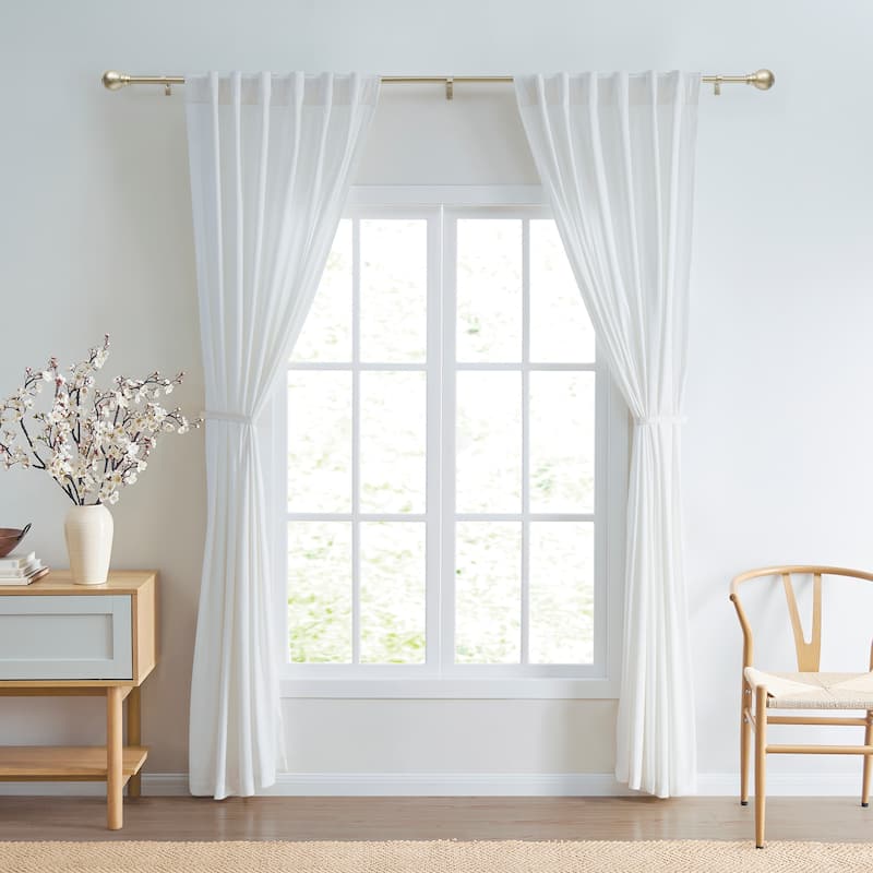 DKNY Griffin Curtain Rod and Finial Set