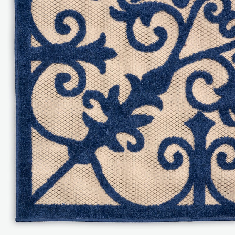 Nourison Aloha Modern Medallion Scroll Indoor / Outdoor Area Rug