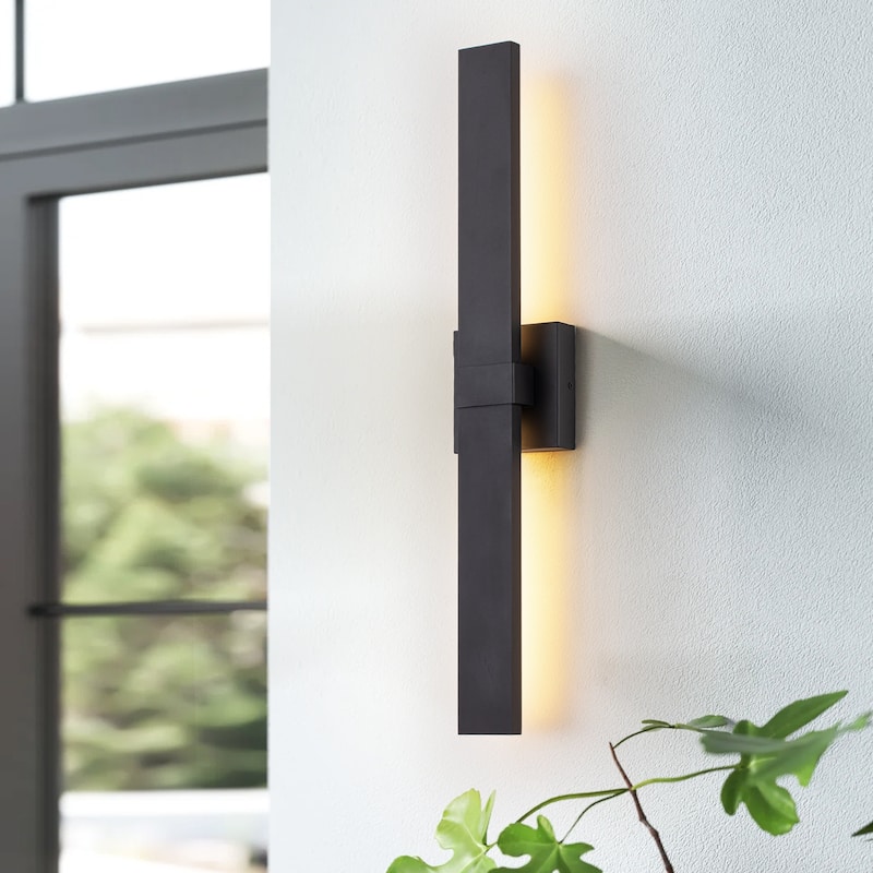 Matte Black Rectangular Aluminum LED Outdoor Wall Sconce
