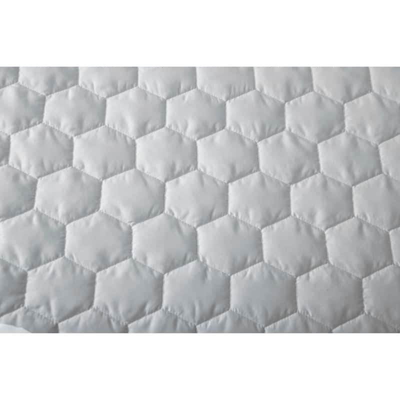 Better Style Home Microfiber Honeycomb Quilt Sets