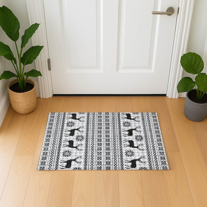Premium Washable Super Soft Christmas Reindeer Mayfield Rug - Silver - 1'8" x 2'6"