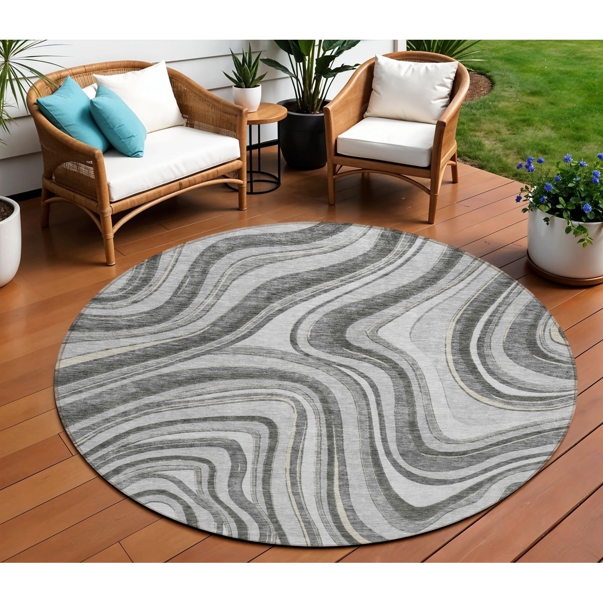 8' Gray Charcoal And Ivory Round Abstract Washable Indoor Outdoor Area Rug - 7' x 7' Round