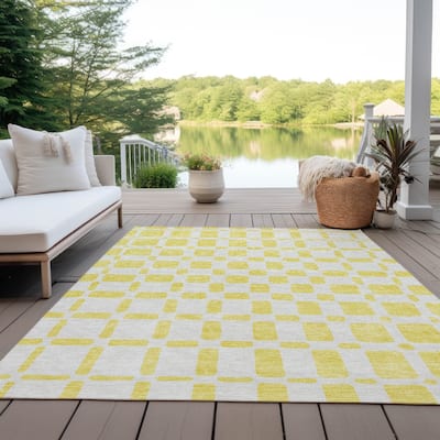 Machine Washable Indoor/ Outdoor Chantille Geo Contemporary Rug