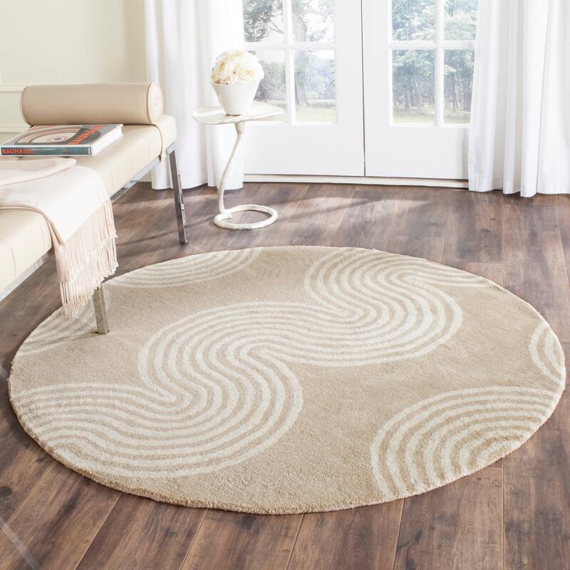 SAFAVIEH Handmade Chatham Gunver Modern Wool Rug - 5' Round - Beige/Ivory