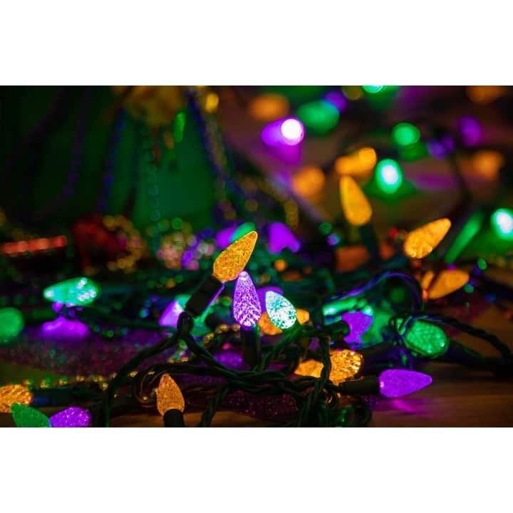 70 Light C6 LED Christmas Mini Light Set, Green Wire, 24 Feet