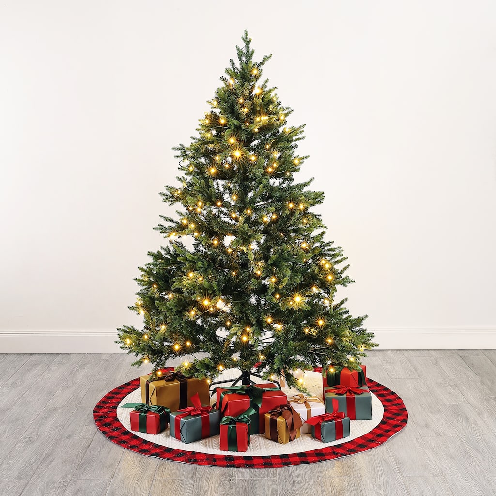 SAFAVIEH 5.5 Ft, Green, Pre-Lit Artificial Christmas Tree - 50"W x 50"D x 66"H