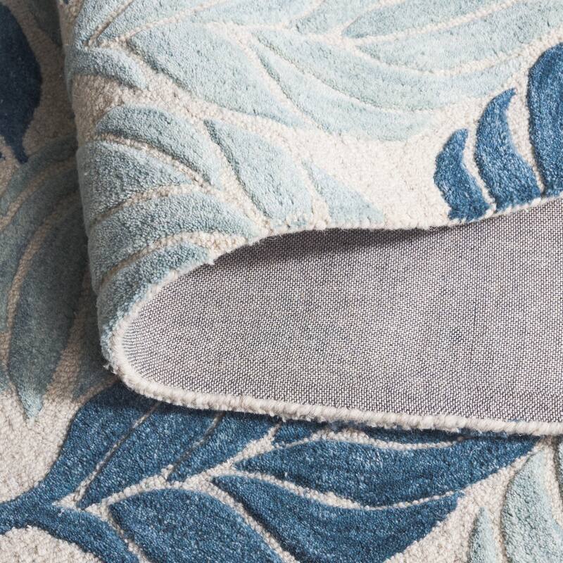 SAFAVIEH Handmade Jardin Dilbagh Wool Rug