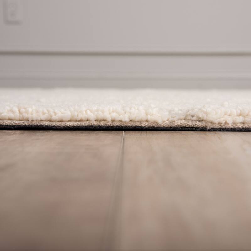 Alora Decor Oasis Beige Contemporary Hand-Tufted Wool Rug