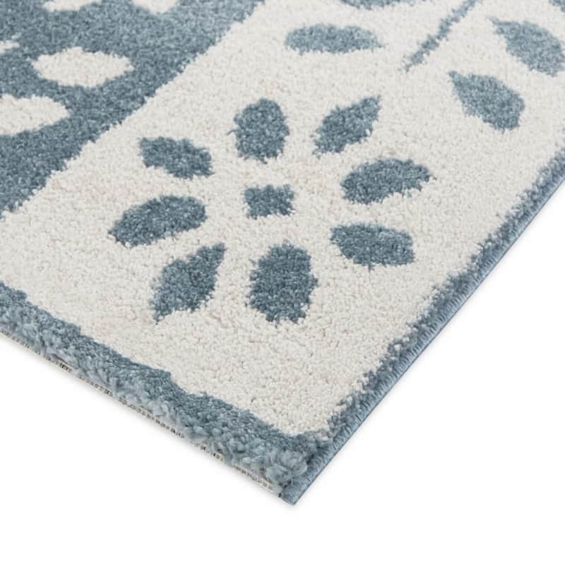 Karol Modern Floral Area Rug