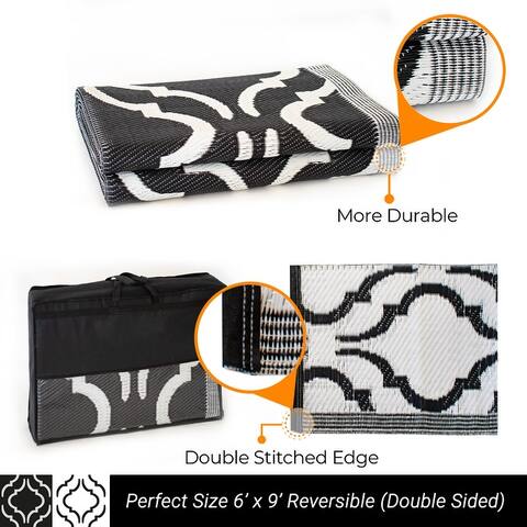 Laura Benasse White Black Outdoor Plastic Straw Rug Moroccon Waterproof Reversible