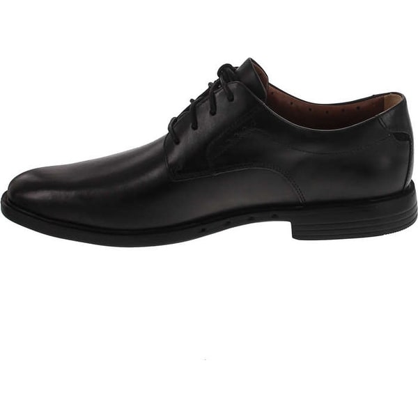 clarks black oxford shoes