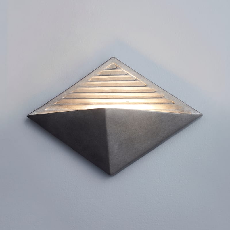 Ambiance Diamond 1-light Antique Silver LED Wall Sconce - Antique Silver