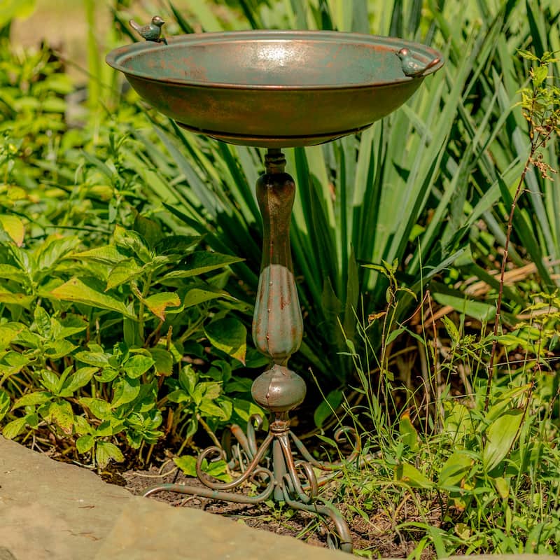 Pedestal Birdbath with Little Bird Detail