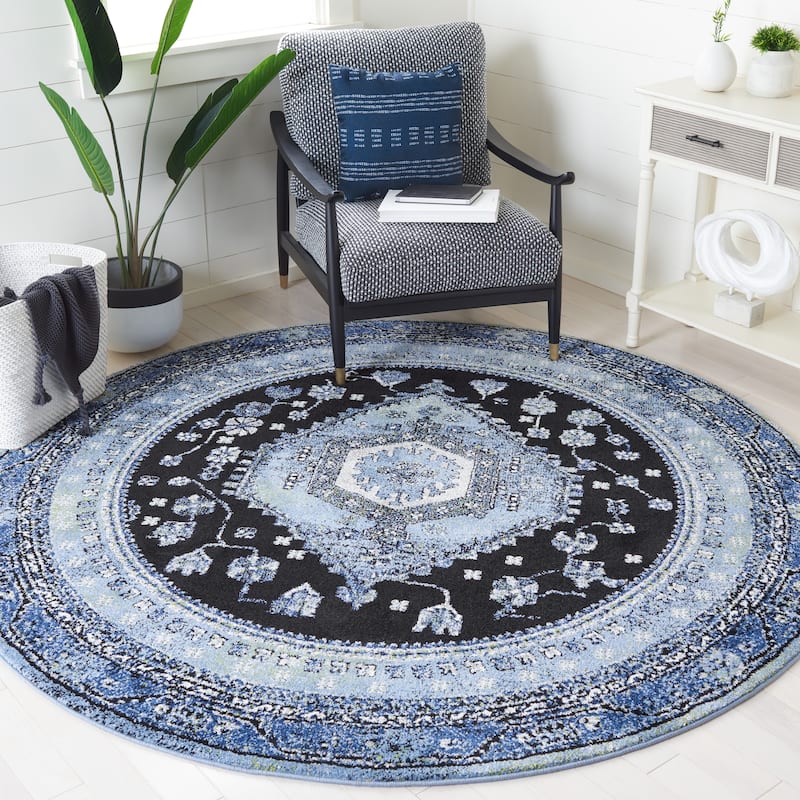 SAFAVIEH Vintage Hamadan Gertie Traditional Oriental Rug - 6'7" Round - Light Blue/Black