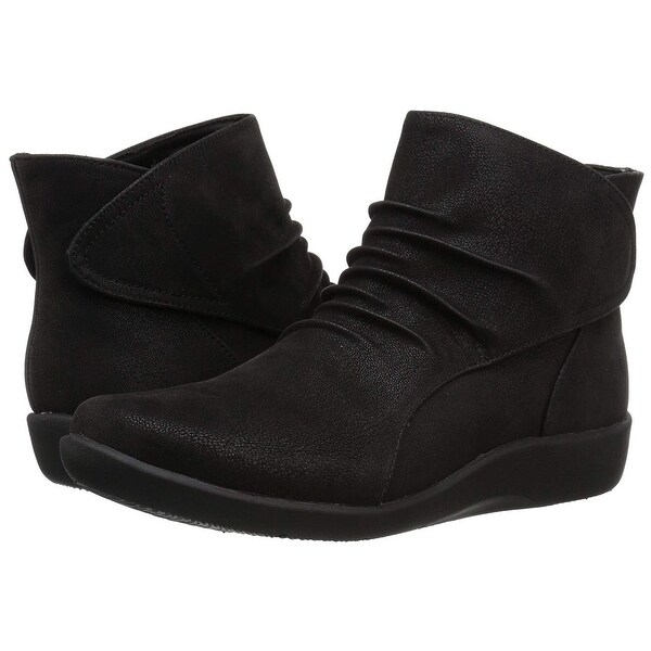 clarks women's sillian sway ankle bootie