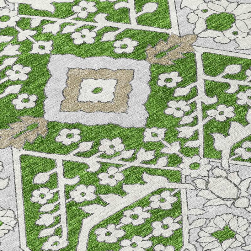 HomeRoots Floral Transitional Rectangle Outdoor Rug